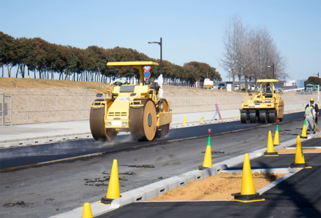 社会に安全な区画を創る道路の舗装工事